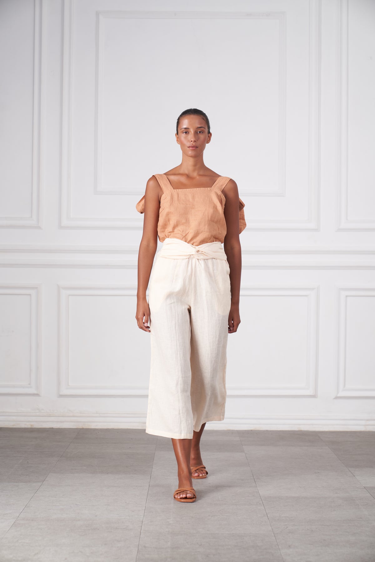 Amelia Pant | Ivory Sand