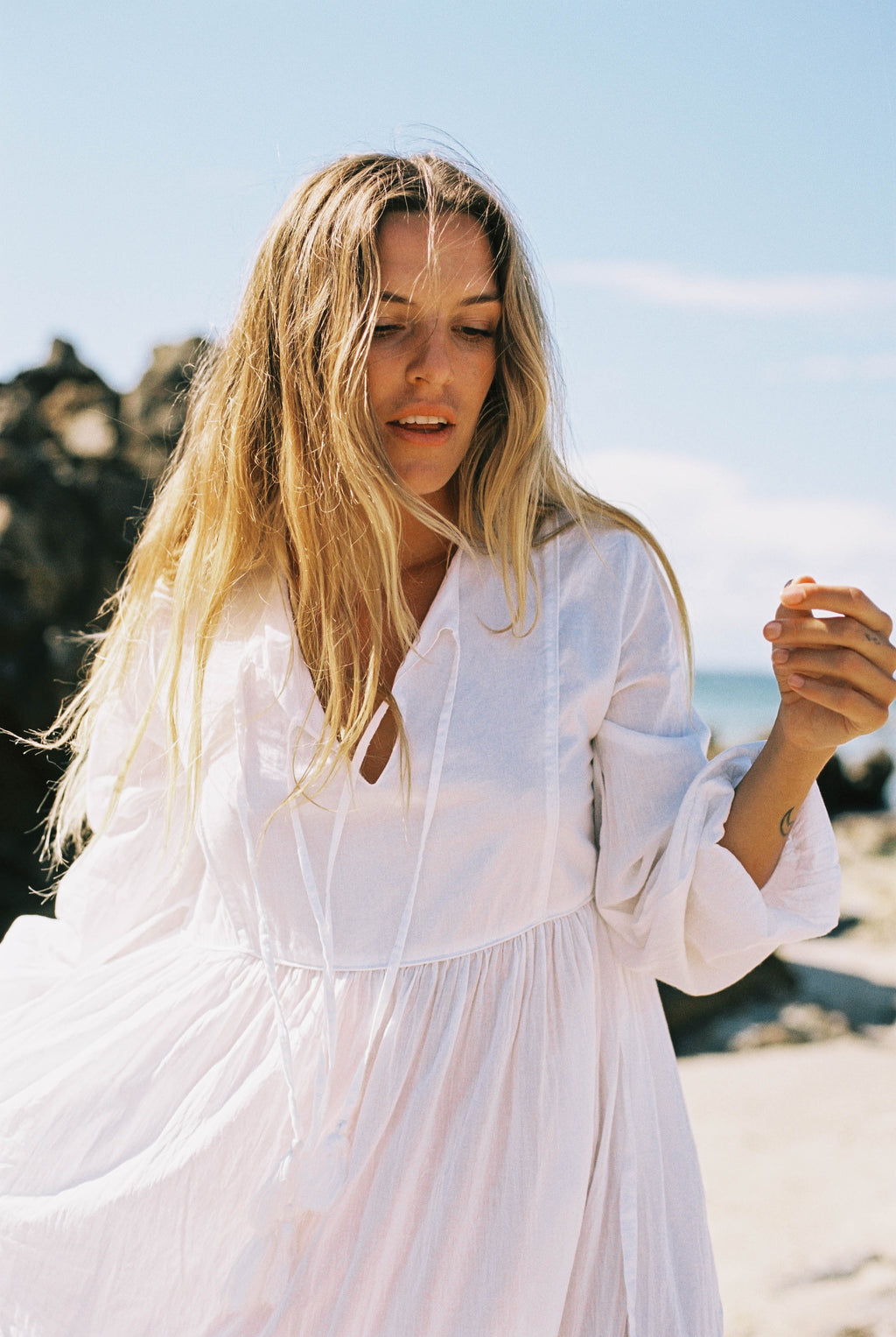 A DAY AT THE BEACH | @OLIVECOOKE BY @ONTHEROADWITHMELODY