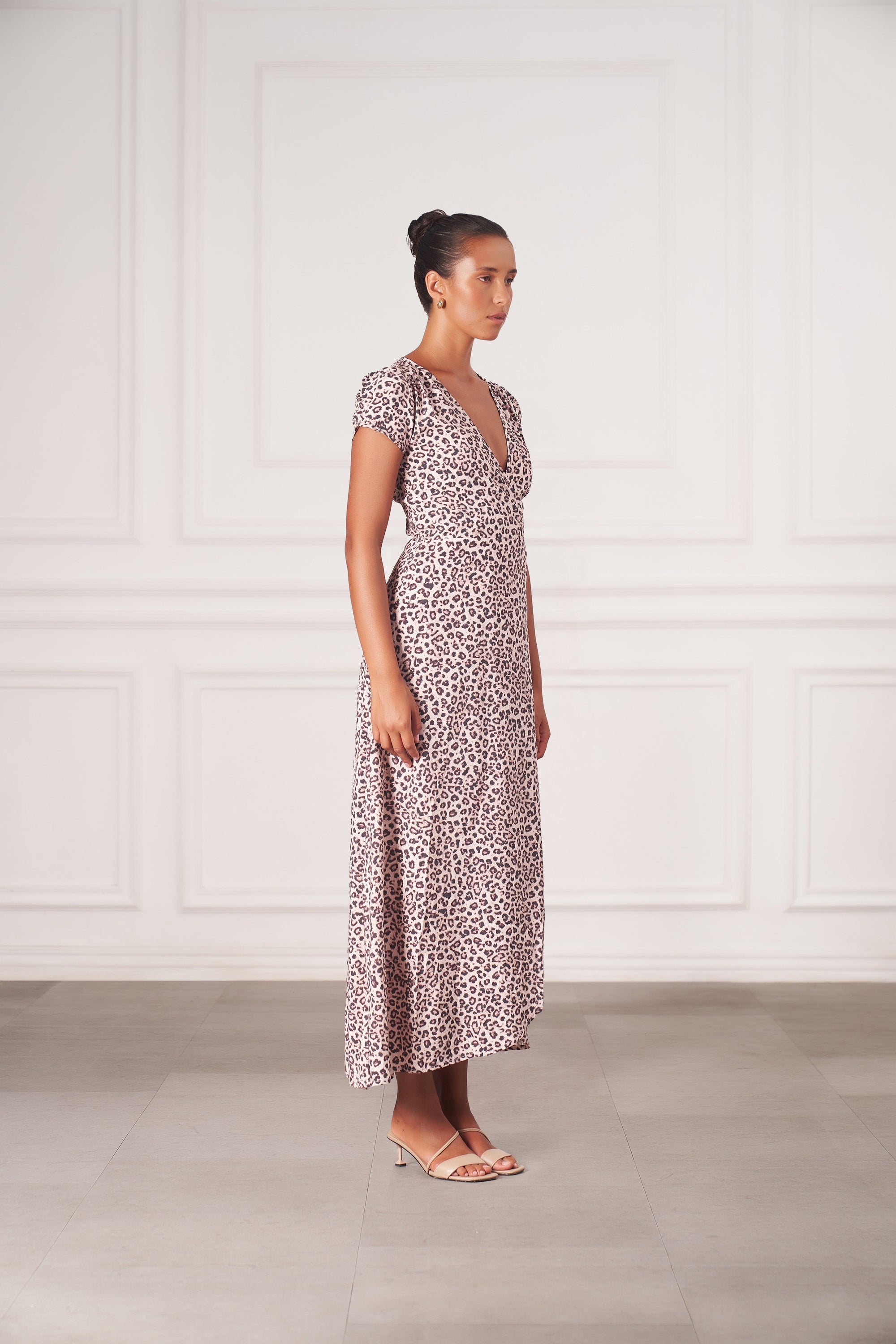 Alexa Maxi Wrap Dress | Snow Leopard