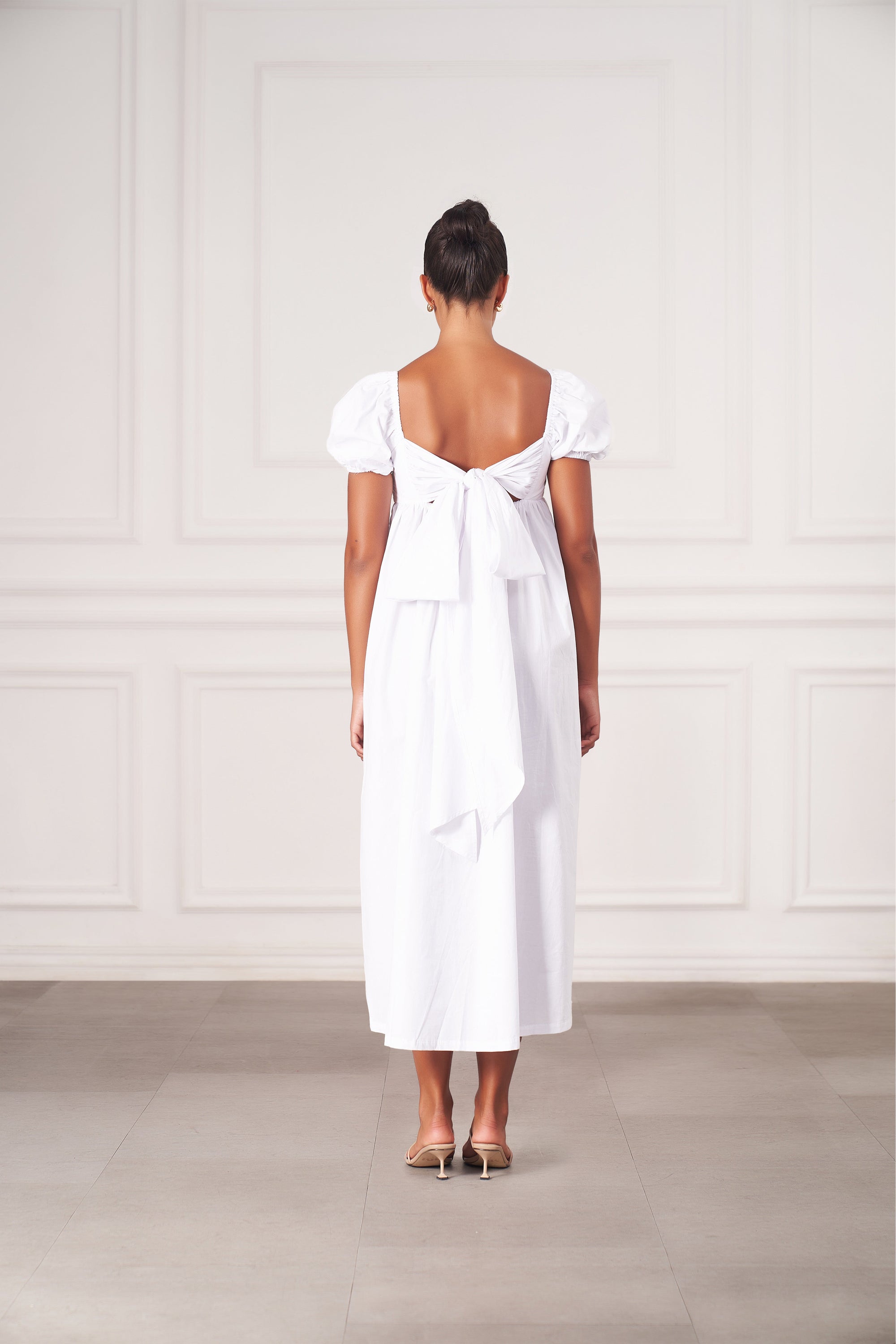 Grace Gown | White