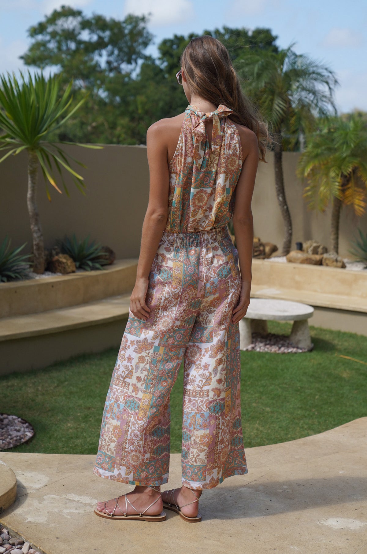 Sara Top | Riviera