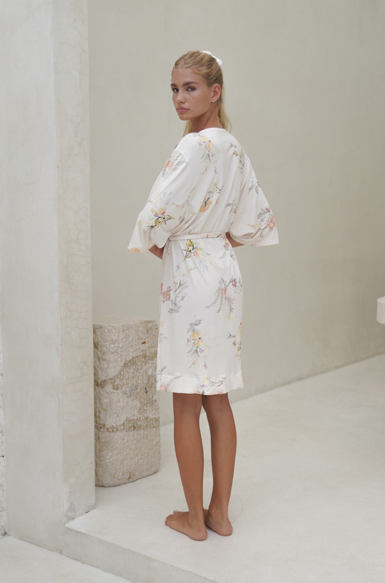 Olivia Robe | Secret Garden Vanilla