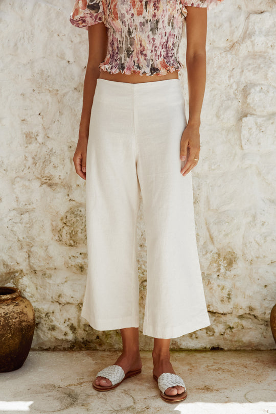 Laura Pant | White