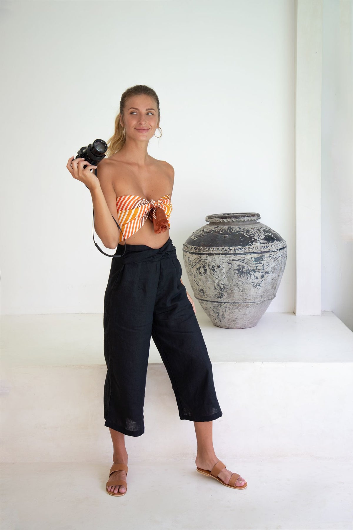 Amelia Pant | Black